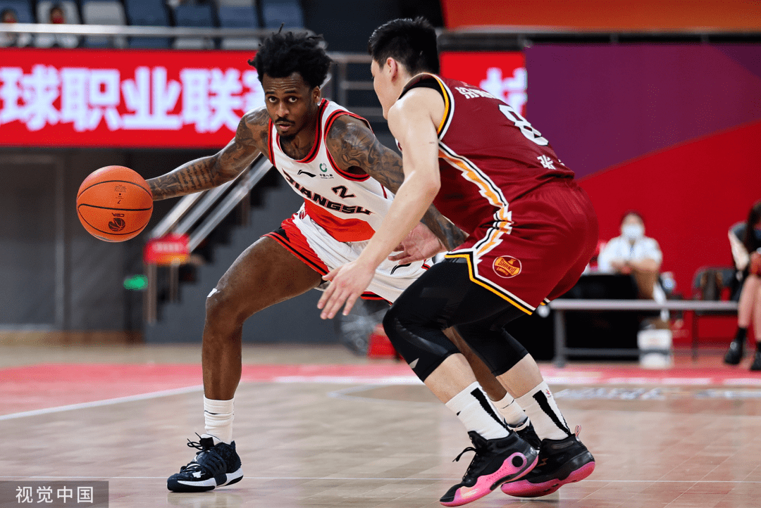 关于清晨欧超杯传出新动向，北京首钢手感冰凉，管理层表态——悬念犹存，医务组通报恢复的信息