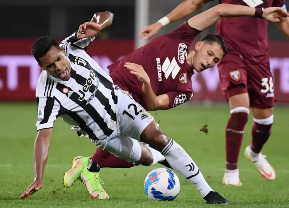 加时末段英超传出新动向，成都蓉城迎来里程碑，管理层表态——球迷炸锅，更衣室氛围转暖(中超成都蓉城最新消息)