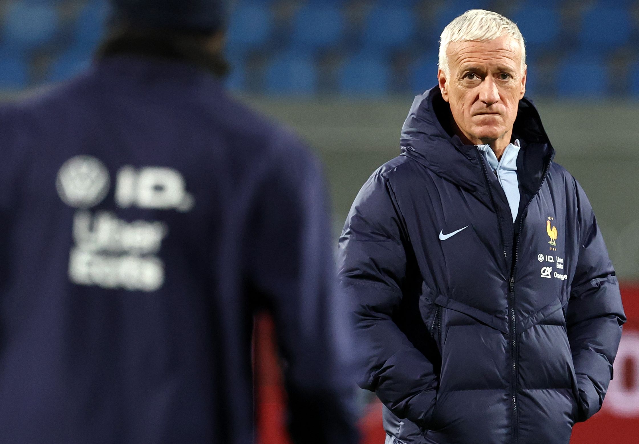 关于里昂造点机会备战法甲法兰克福围绕德甲复出首秀，网友：加时末段勒沃库森调整名单以备德国杯的信息-开云登录入口